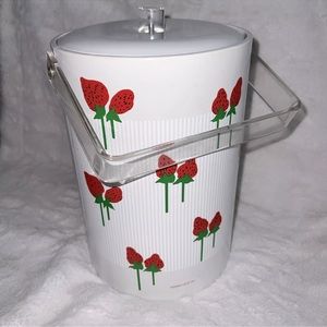 Vintage 70s / 80s Strawberry Vinyl Ice Bucket Retro Davir With Lucite Handle